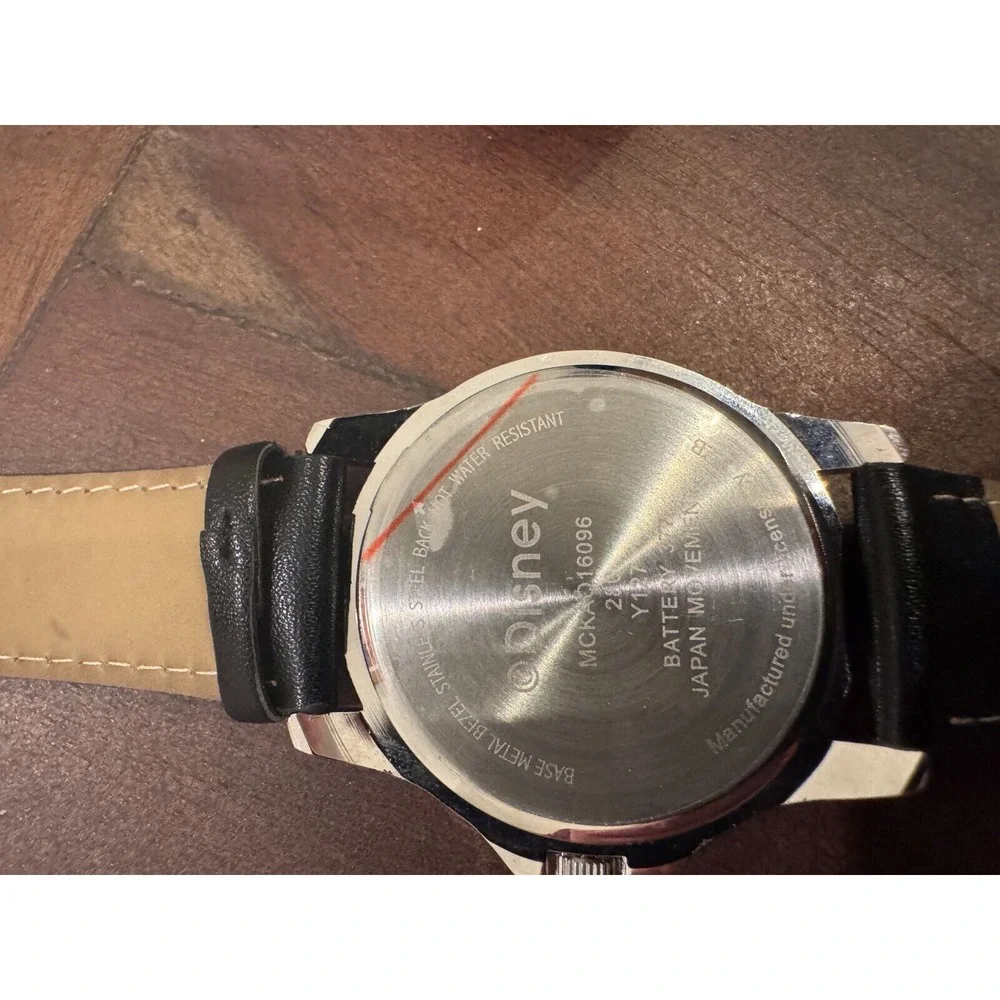 Disney Mickey Mouse Analog‎ Watch 3D Dial Black Leather Band in Tin Box